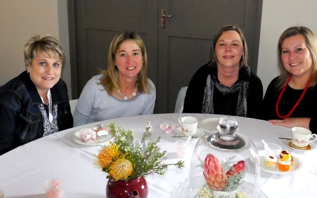 Gansbaai De Kleine Gansies Vrouedag 9